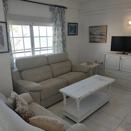 Apartment In First Line Beach Apto. 6-9 *
