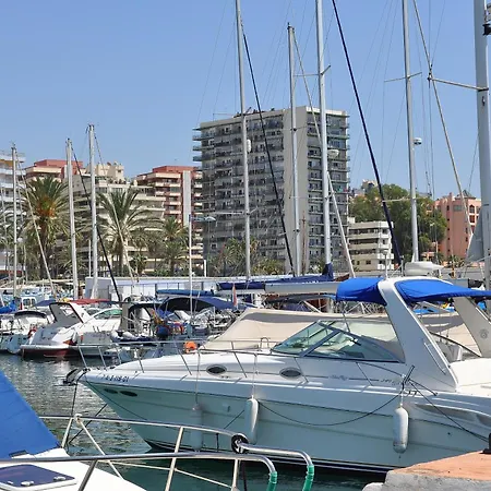 Apartment In First Line Beach Apto. 6-9 *